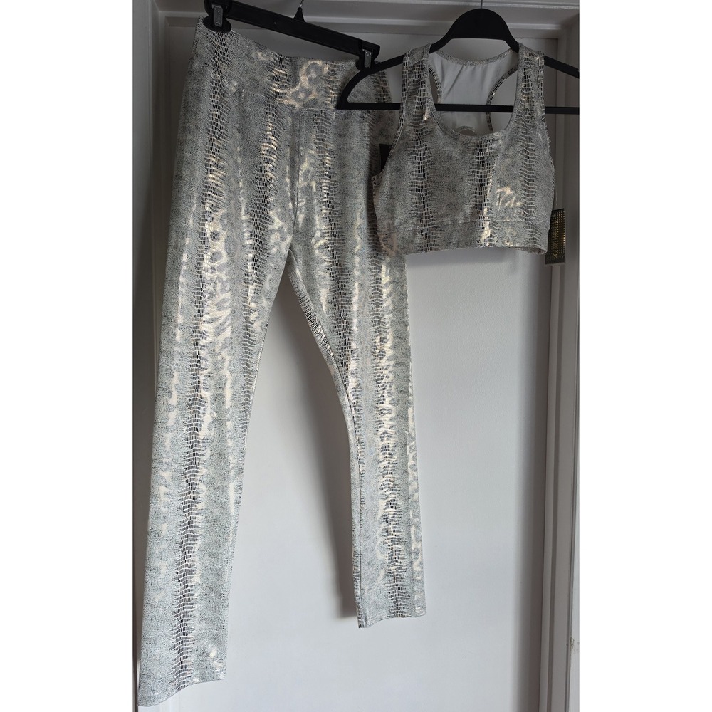 New Mix Women L Athleisure Set Snake Print Silver Gold Sleeveless Activewear